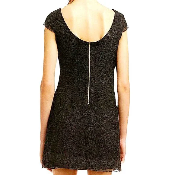 Lilly Pulitzer Jeanette Black Eyelet Cocktail Dress WedGuest/Party/Summer 10 - Picture 2 of 12